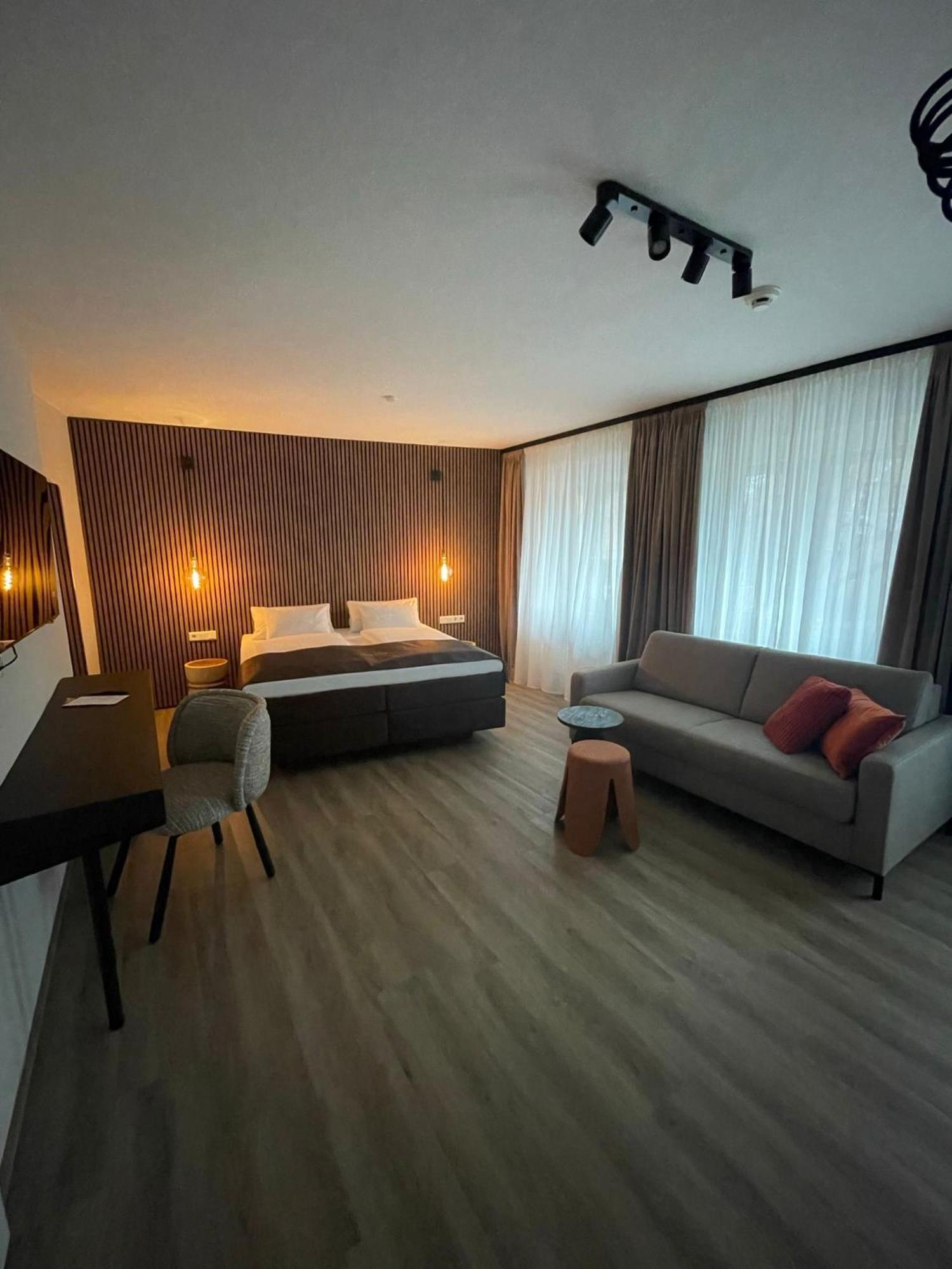 Hotel-Restaurant Schraeder เกรเวน ภายนอก รูปภาพ